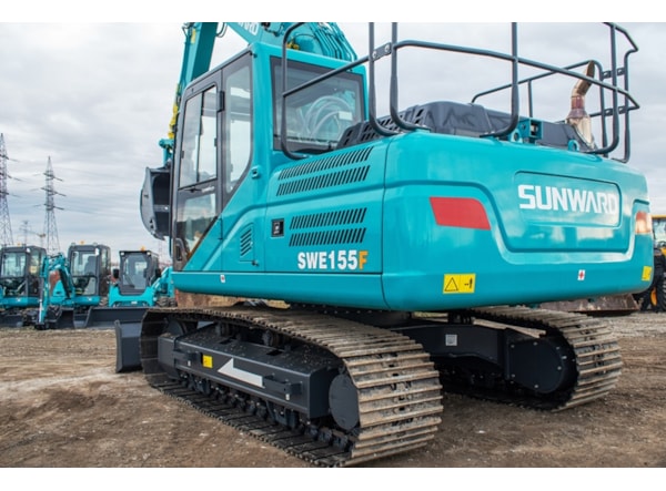 Excavator senile SUNWARD SWE 155 UF - Stage V   de vanzare